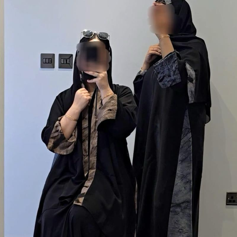 Layāli Marble Abaya